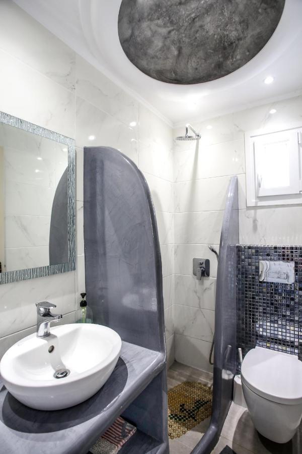 Economy Triple Room Lower Floor